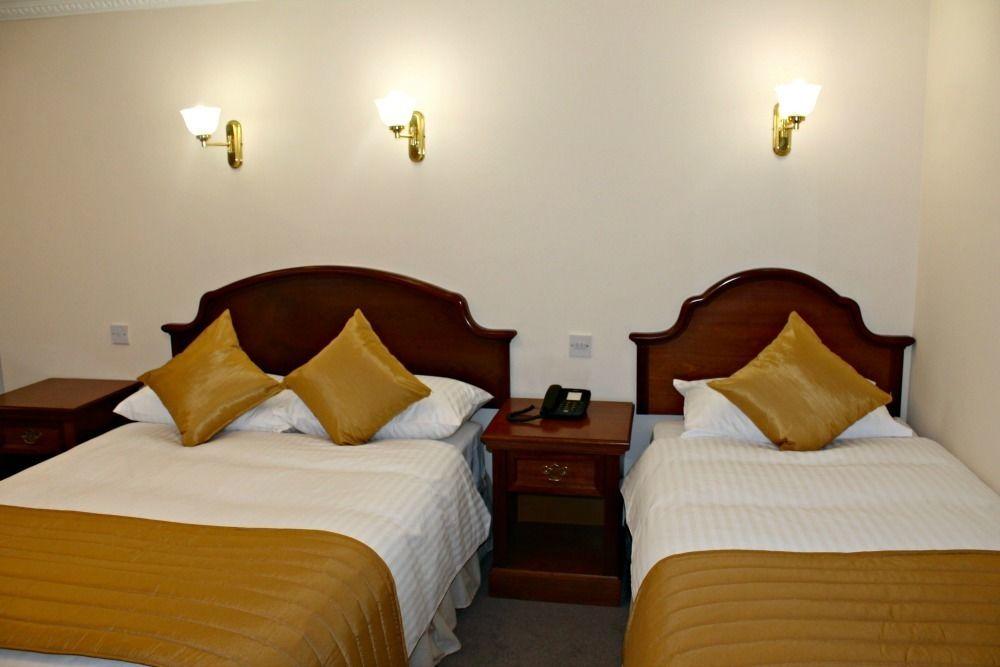 Central Hotel Donegal Donegal Town Bagian luar foto