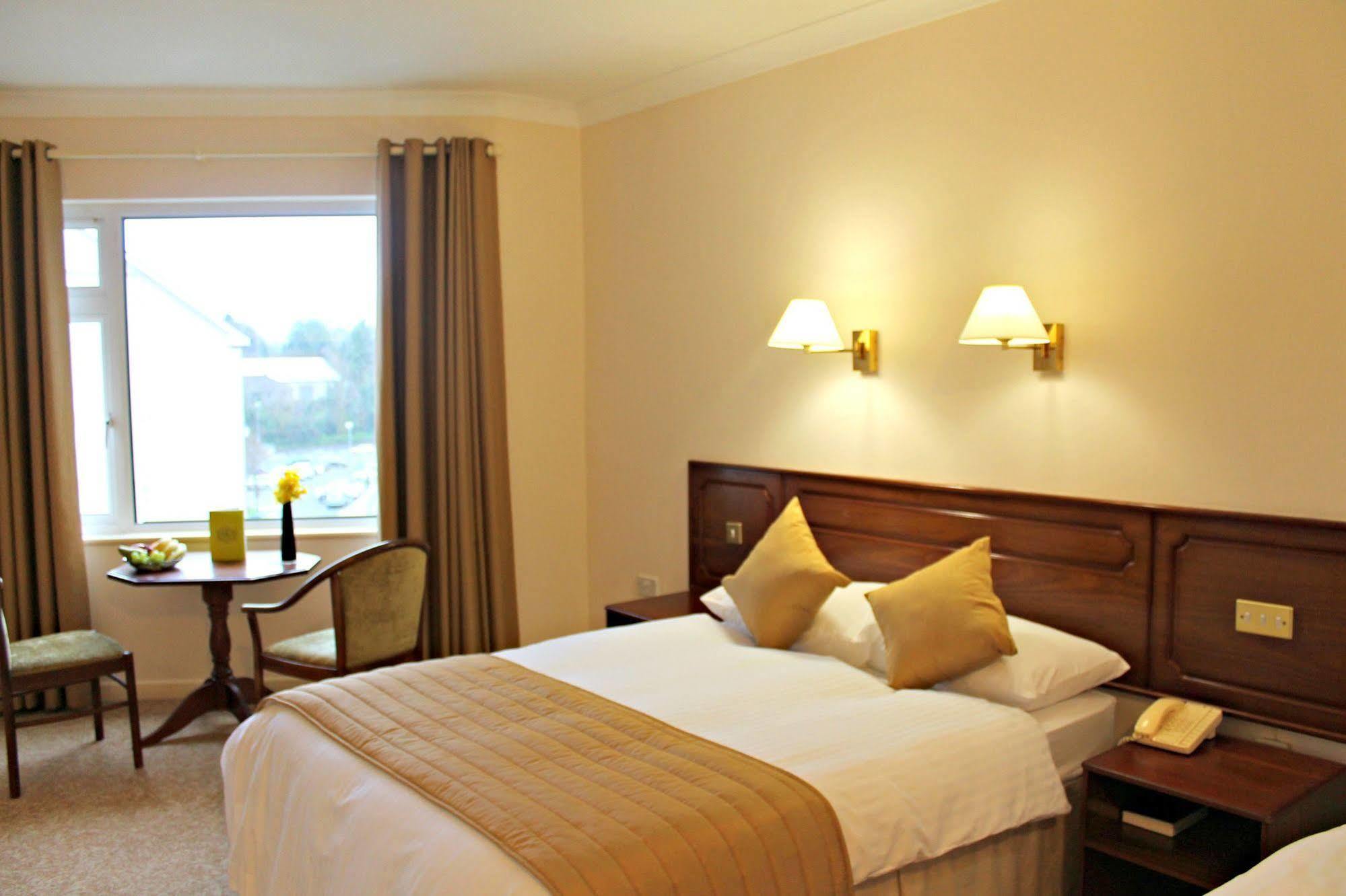 Central Hotel Donegal Donegal Town Bagian luar foto