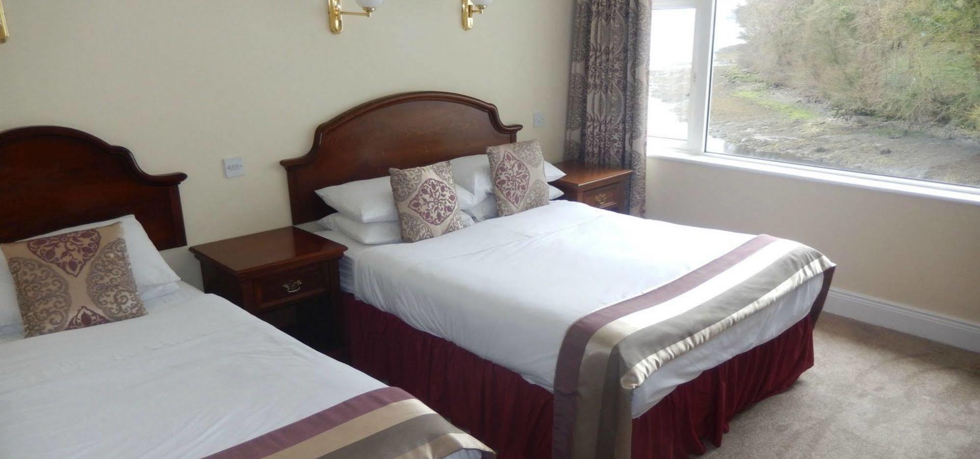 Central Hotel Donegal Donegal Town Bagian luar foto